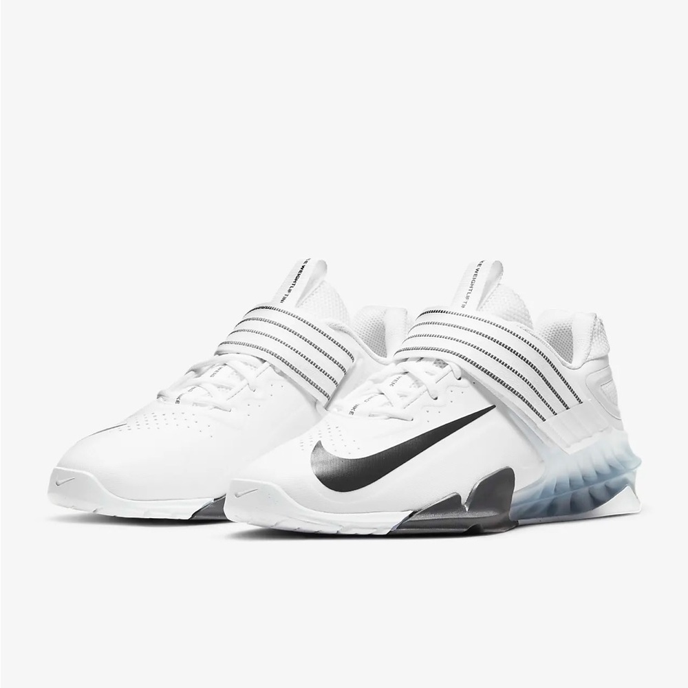 Nike Savaleos